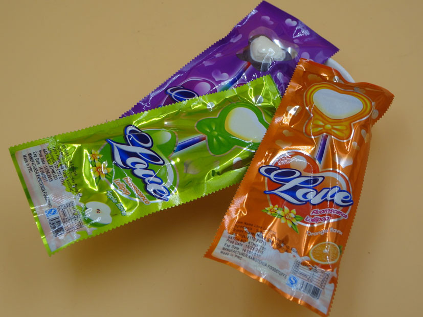 Heart Shape Lollipop Healthy Hard Candy / Low Cal Candy For Children